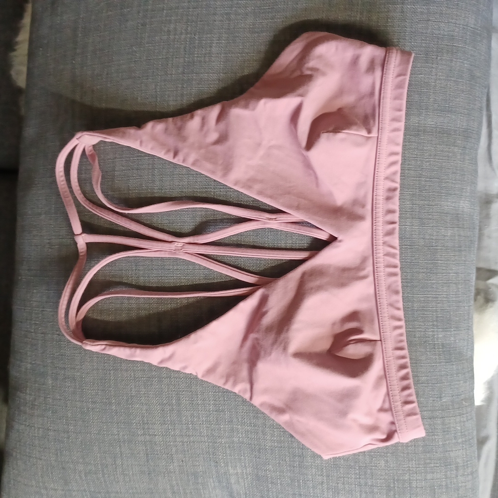 Lululemon Raise the Barre bra